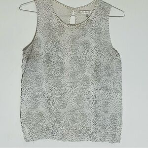 Studio M White Sleeveless Top with Floral Pattern SZ M